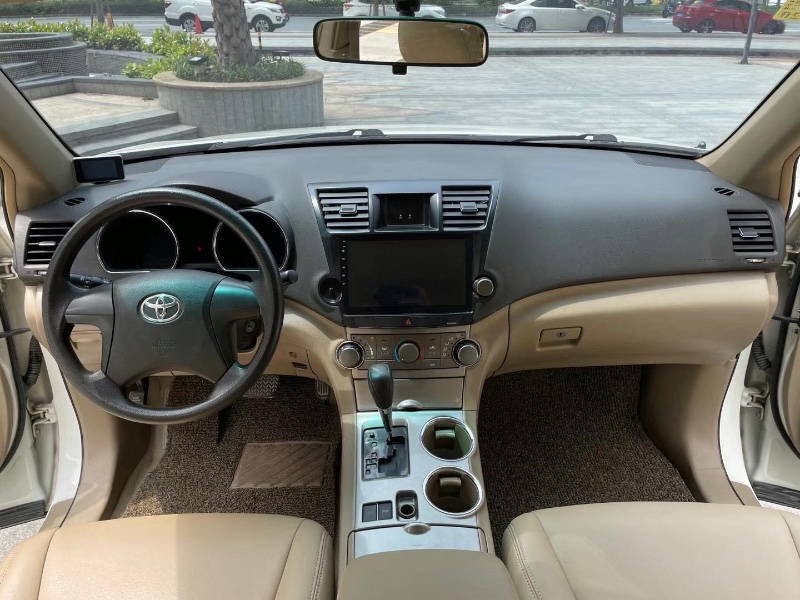 佛山13年丰田汉兰达2