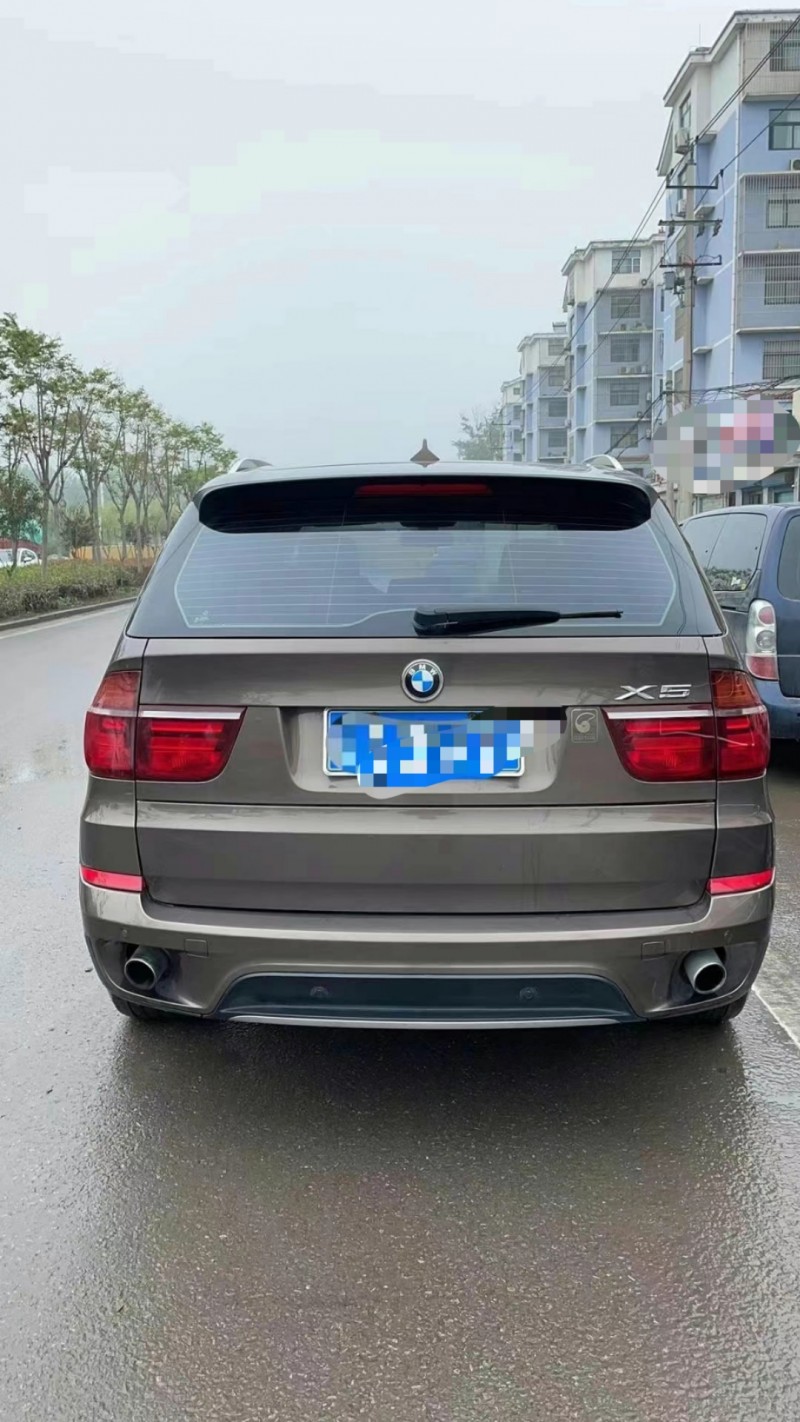 北京13年寶馬X58