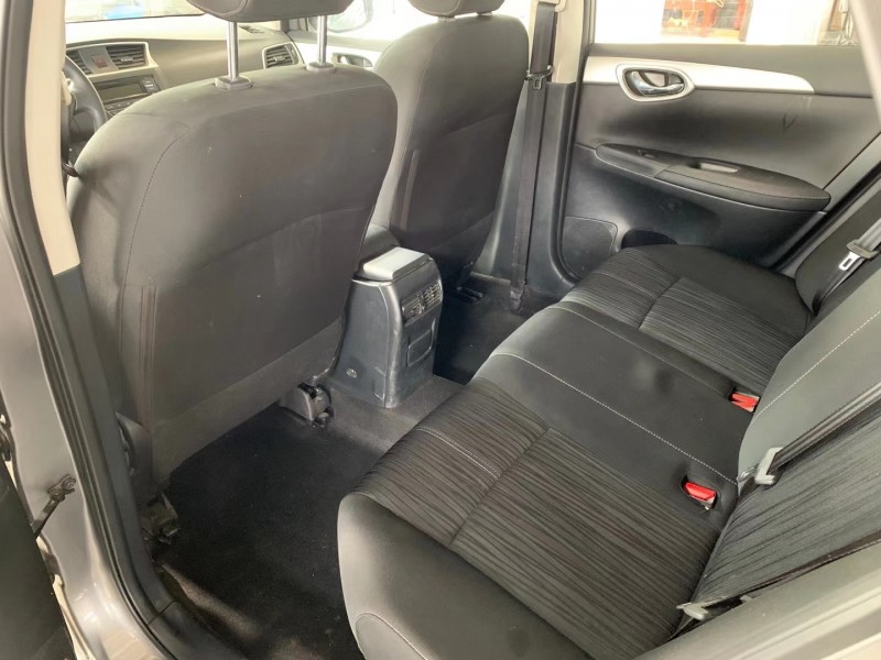 武汉20年日产轩逸7