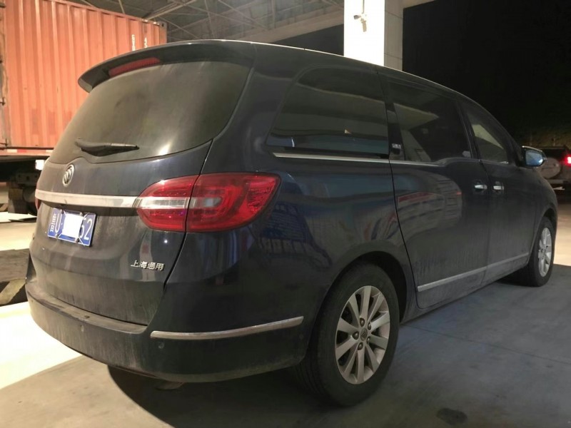 青岛15年别克GL87