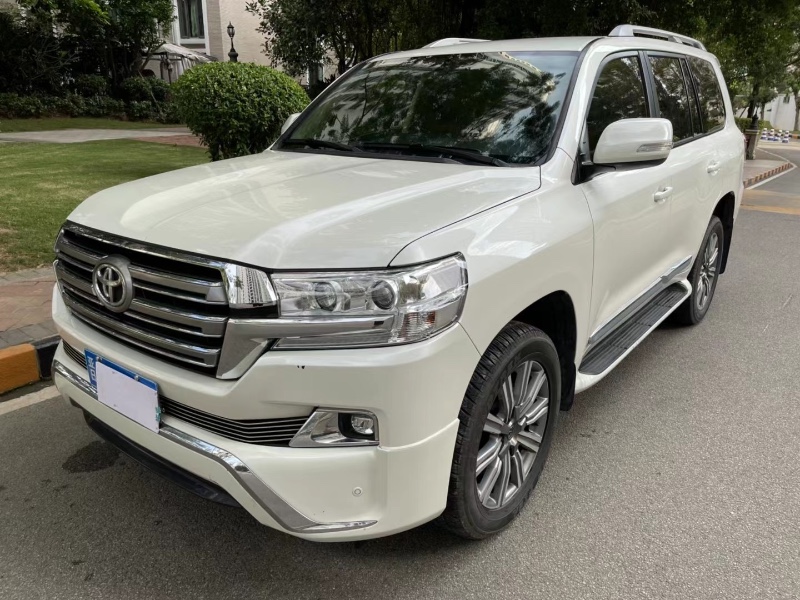 中山18年丰田兰德酷路泽9