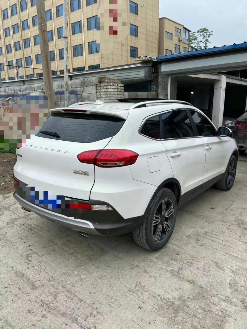北京18年獵豹汽車CS108