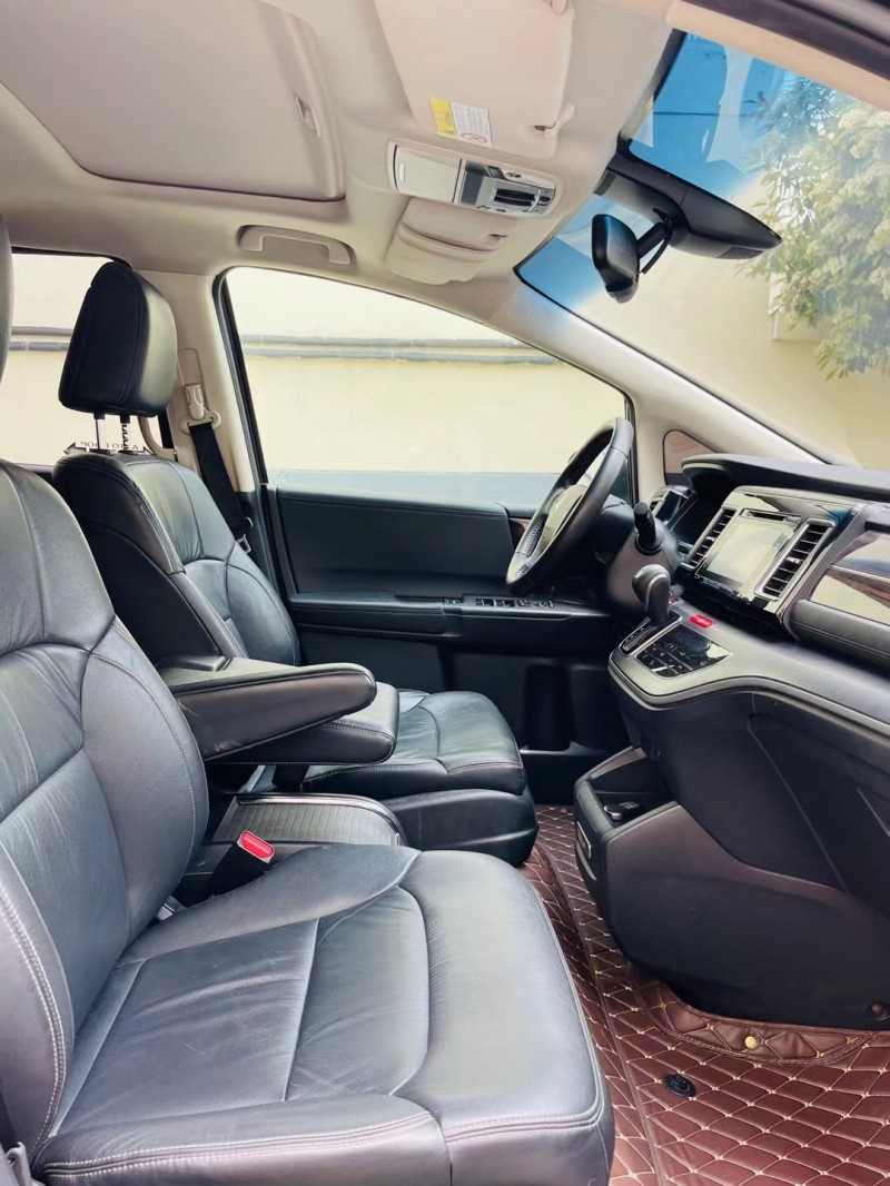 徐州17年本田艾力绅4