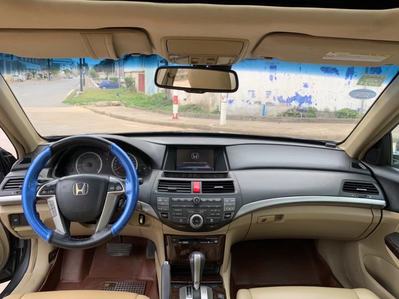 江门08年本田雅阁4