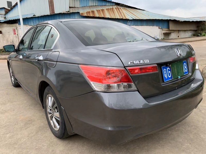 江门08年本田雅阁3