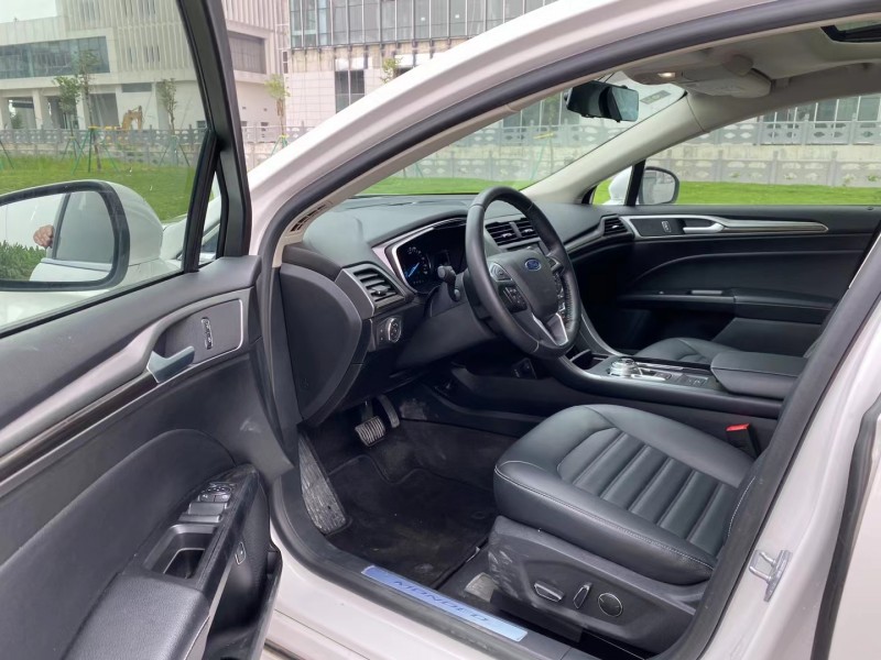 广州20年福特蒙迪欧8