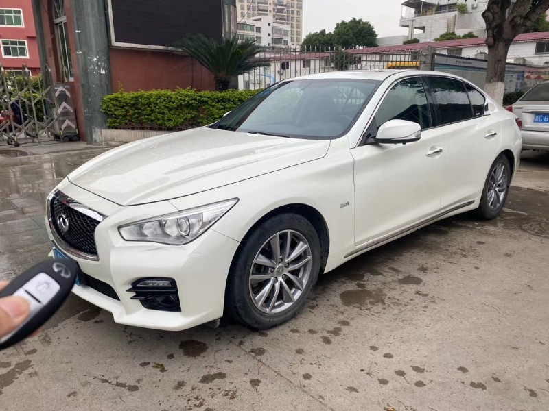 廣州16年英菲尼迪Q50L6