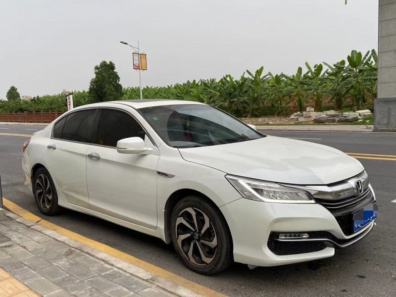 广州17年本田雅阁3