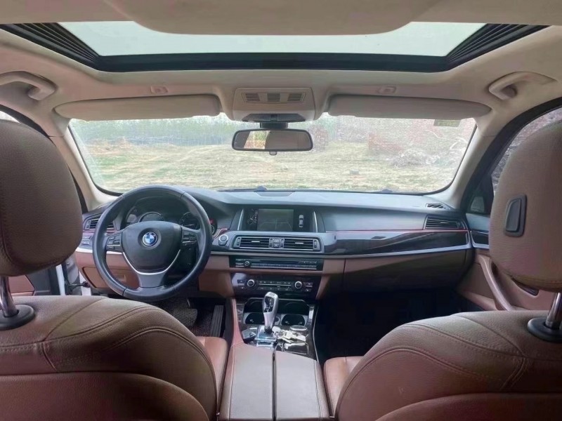 保定17年宝马5系4