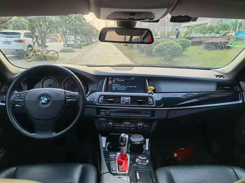 武汉14年宝马5系6