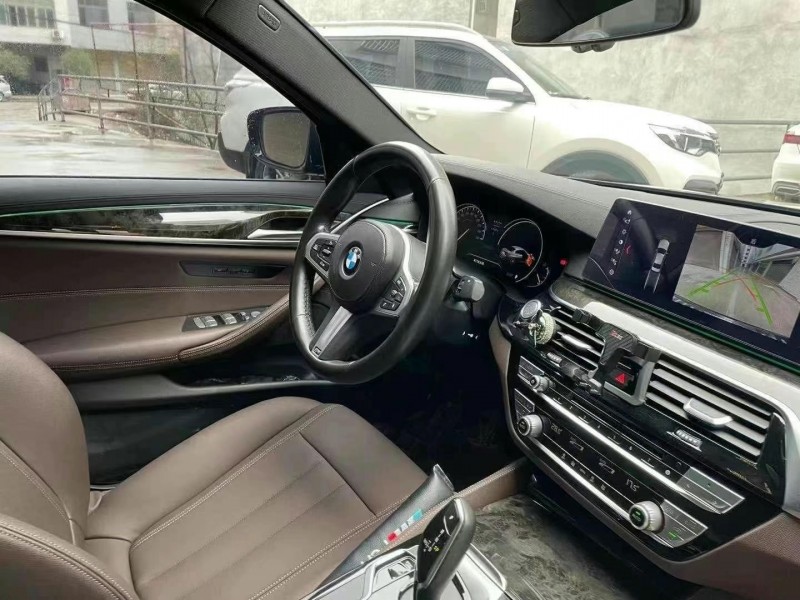 邵阳18年宝马5系4