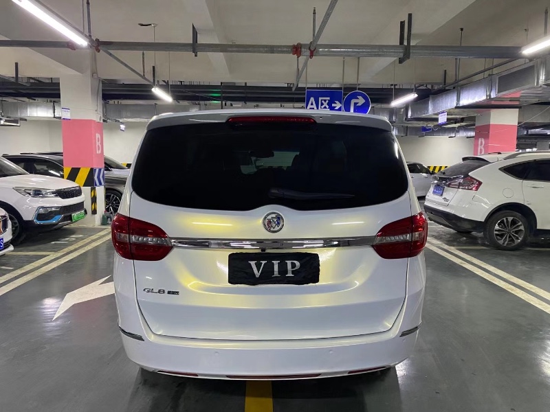 成都19年别克GL83