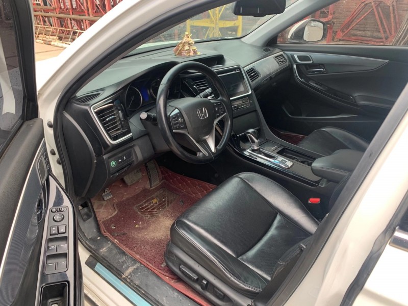 廊坊15年本田思铂睿7