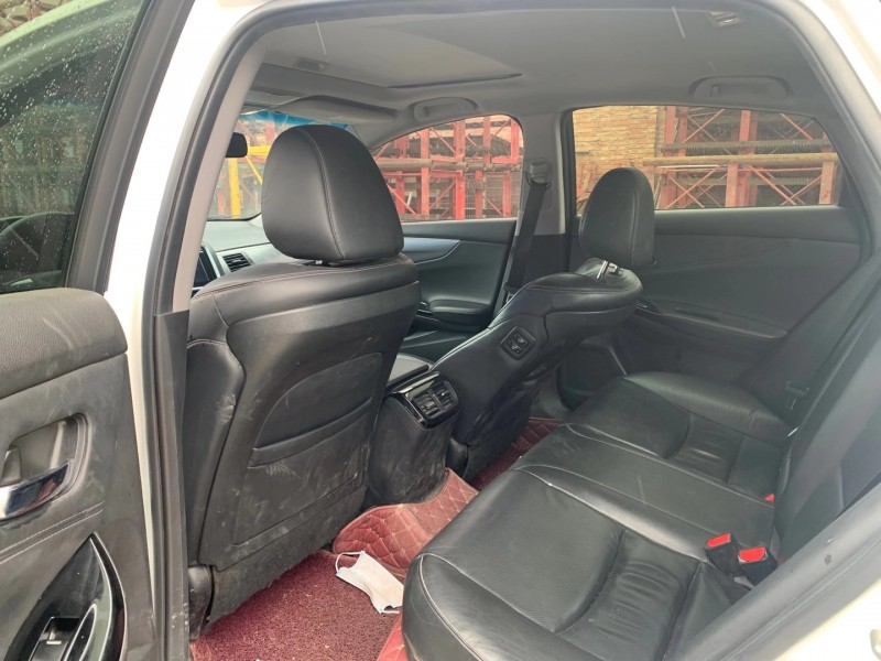 廊坊15年本田思铂睿8