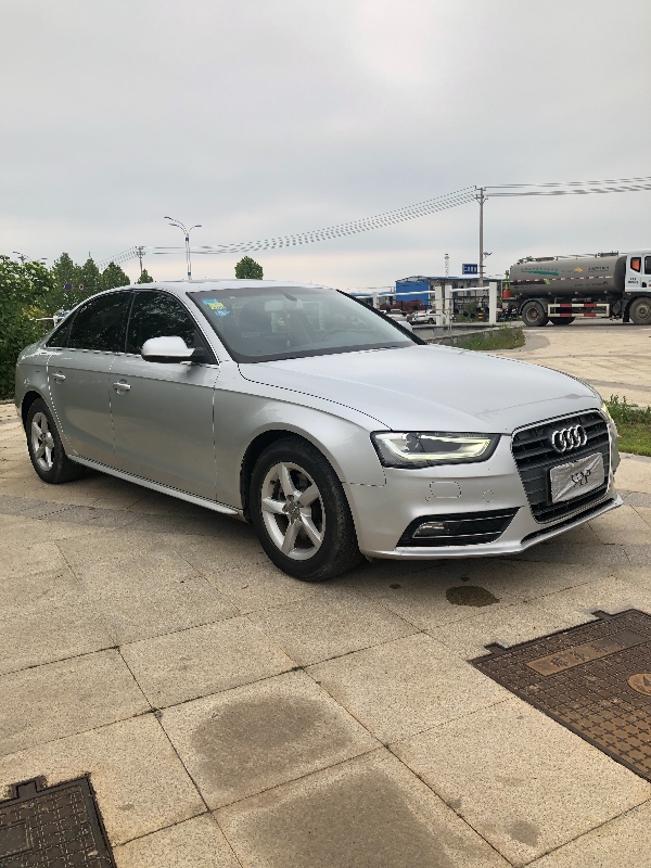 枣庄14年奥迪A4L9