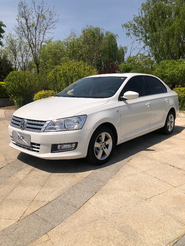 枣庄15年大众桑塔纳6