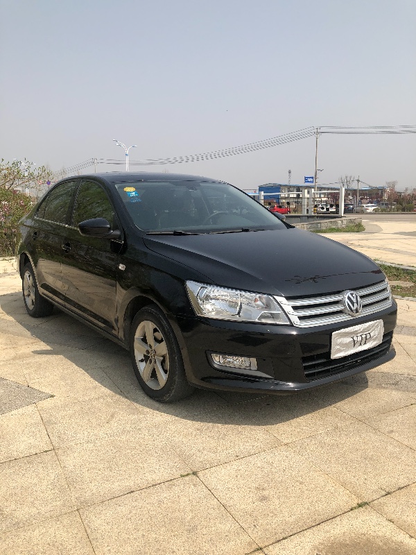 枣庄15年大众桑塔纳8