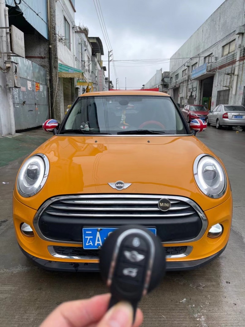 廣州16年寶馬MINI1