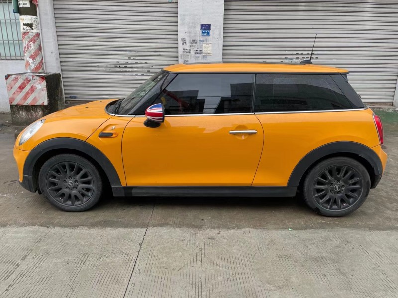 廣州16年寶馬MINI3