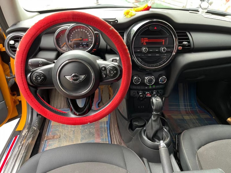 廣州16年寶馬MINI6