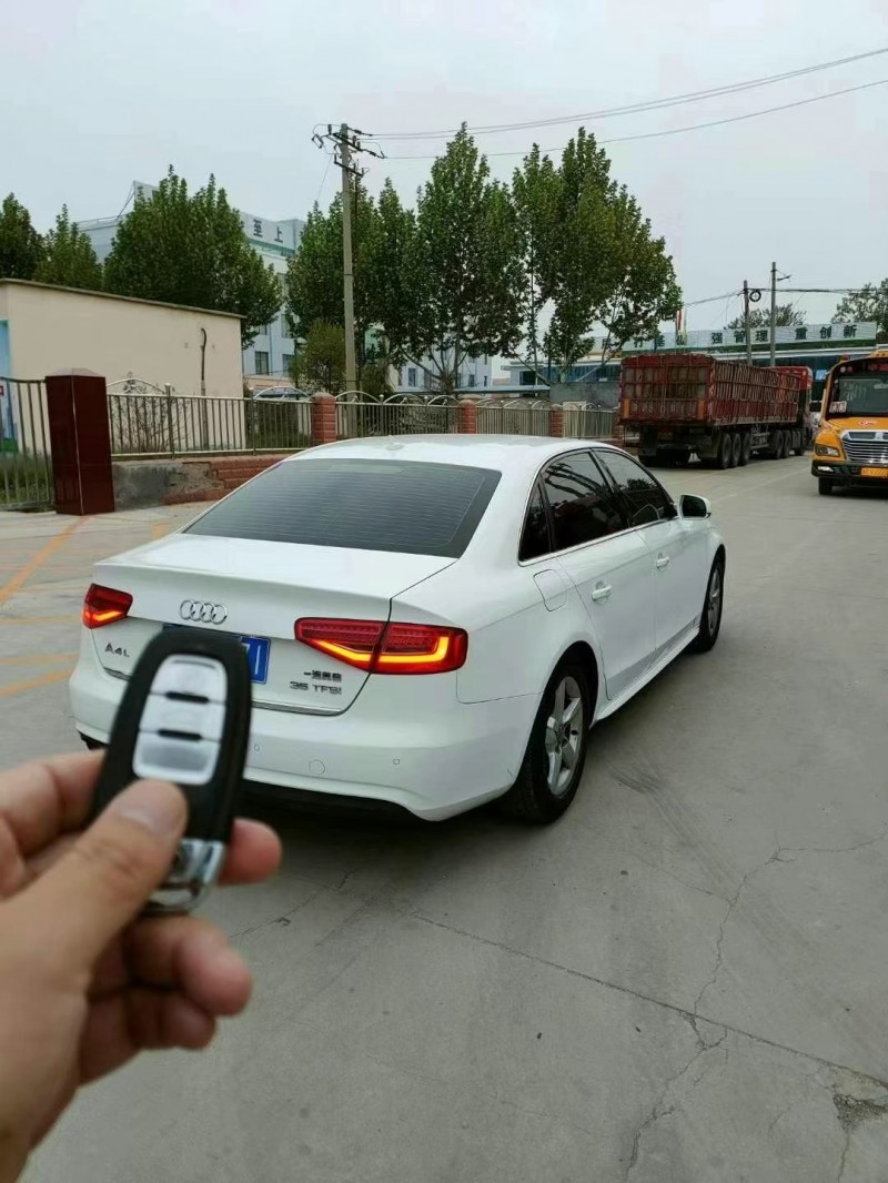 泰安14年奥迪A4L8