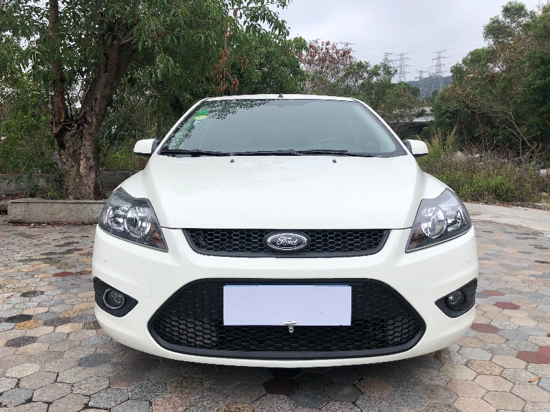 深圳15年福特福克斯1