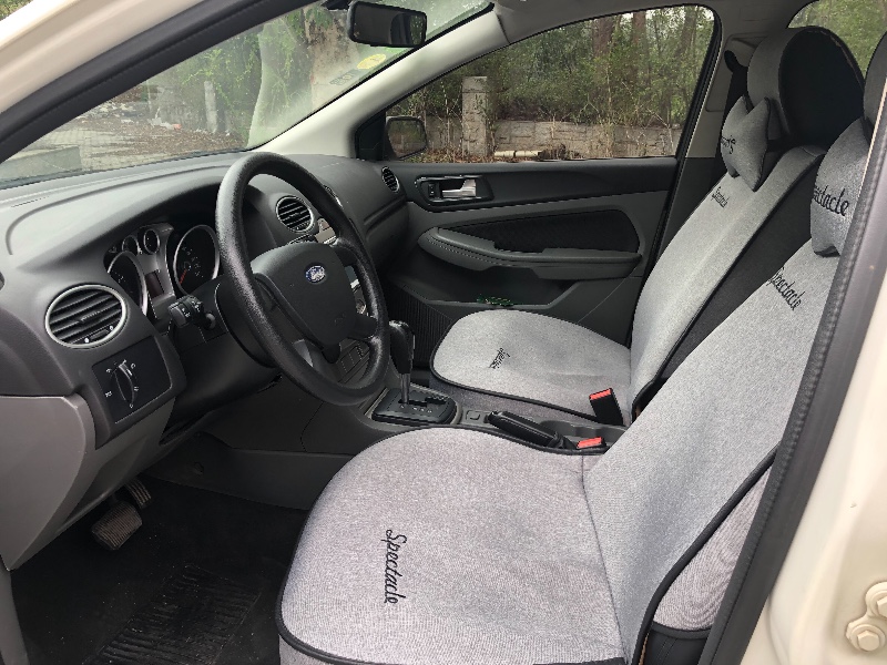 深圳15年福特福克斯4