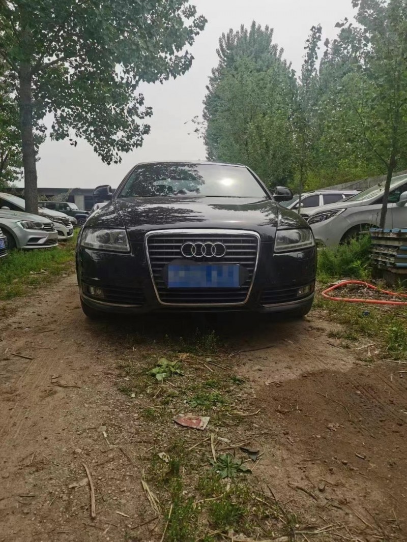 青岛12年奥迪A6L8