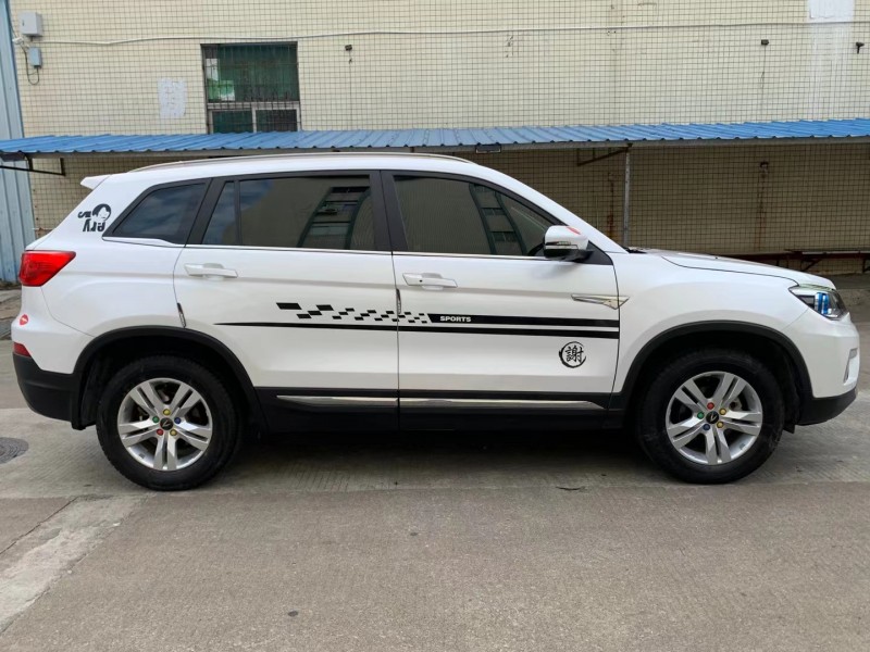 中山17年长安汽车CS752