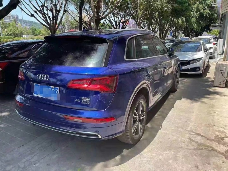 成都18年奥迪Q51