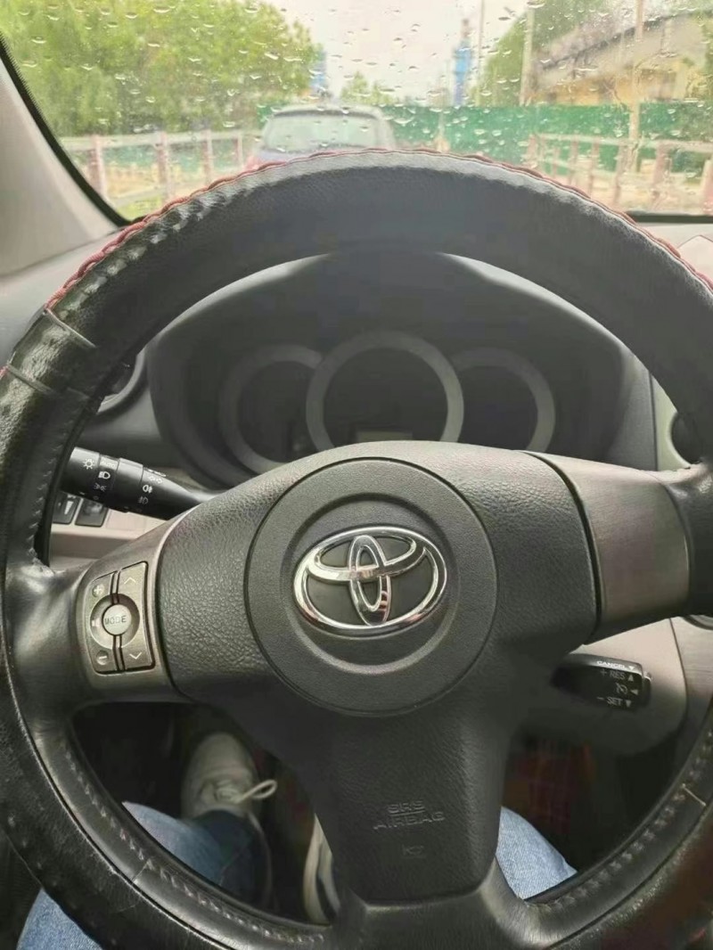 枣庄11年丰田RAV43