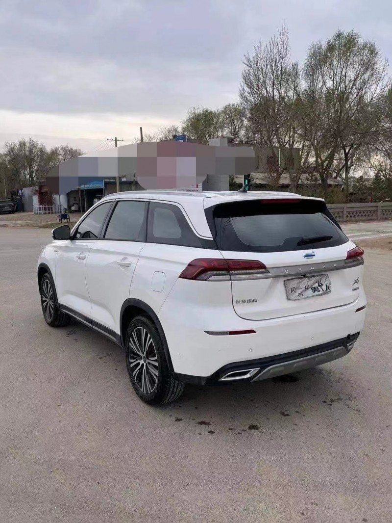 西安20年長安汽車歐尚5
