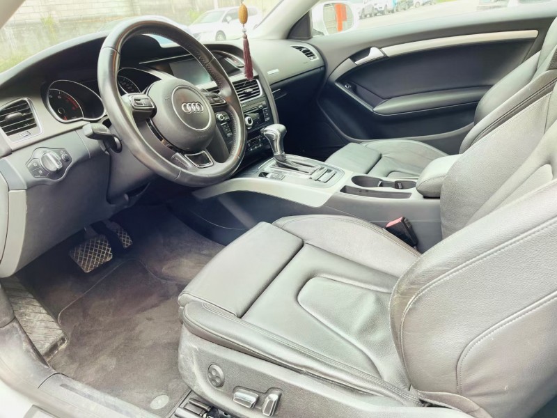 东莞15年奥迪A55