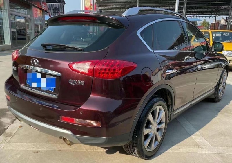 南京17年英菲尼迪QX50(進口)5