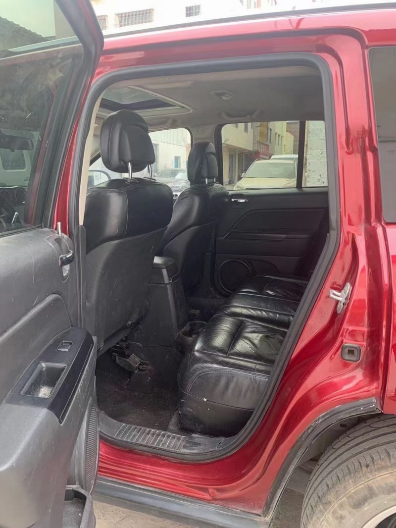 廣州12年Jeep指南者7