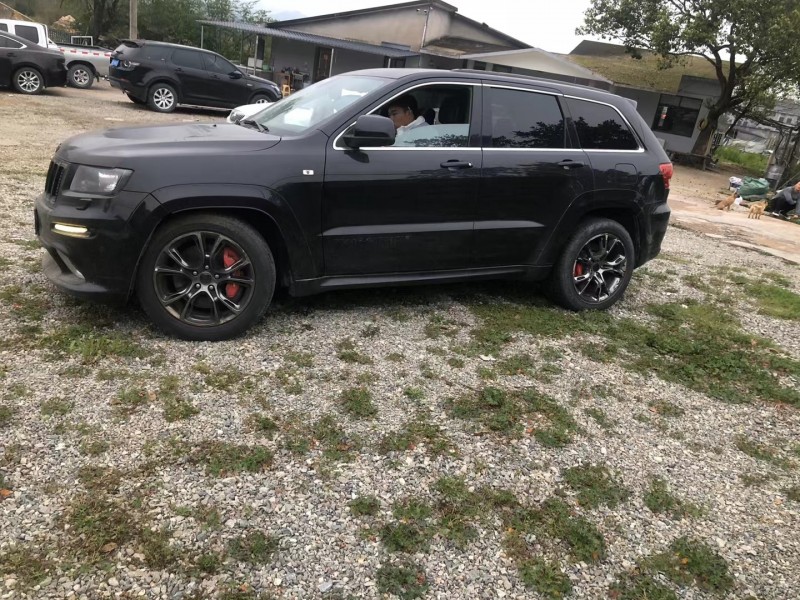 衢州14年Jeep大切諾基3