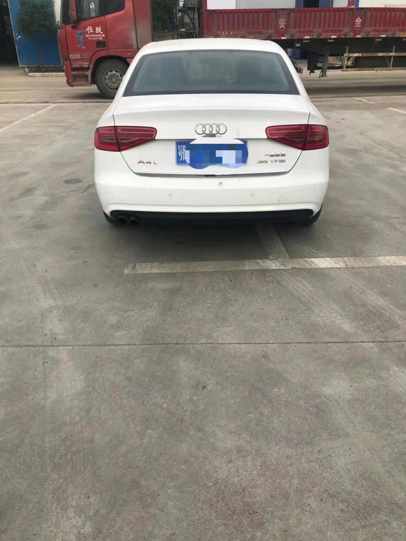 宜昌14年奧迪A4L4