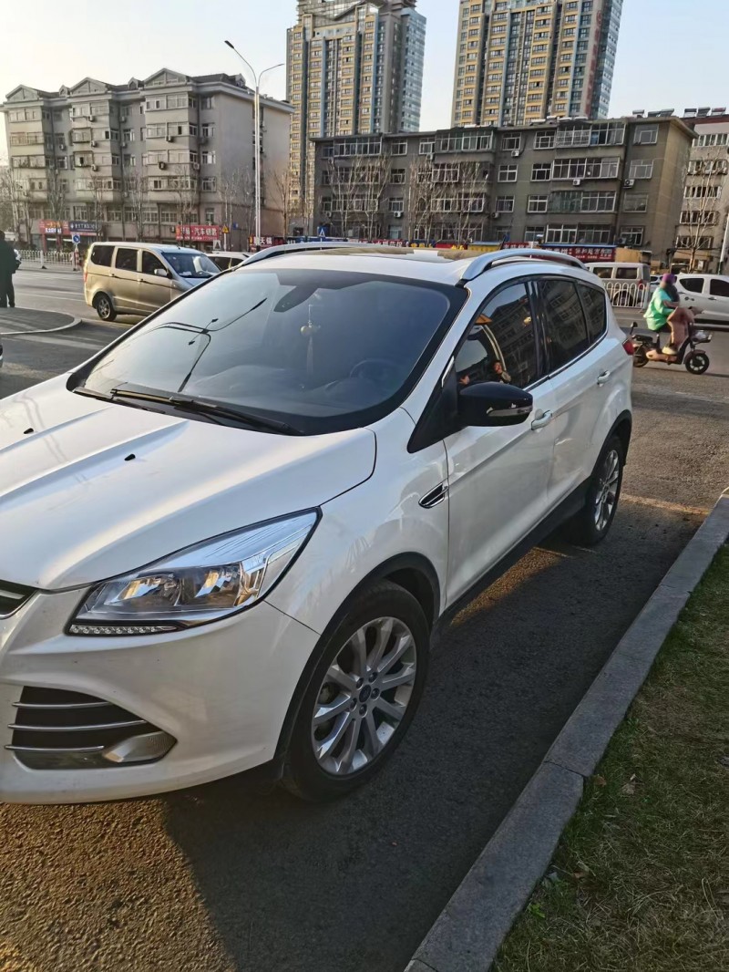 潍坊16年福特翼虎5