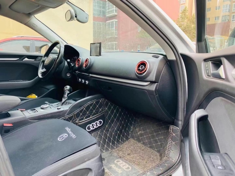 宜春16年奥迪A33