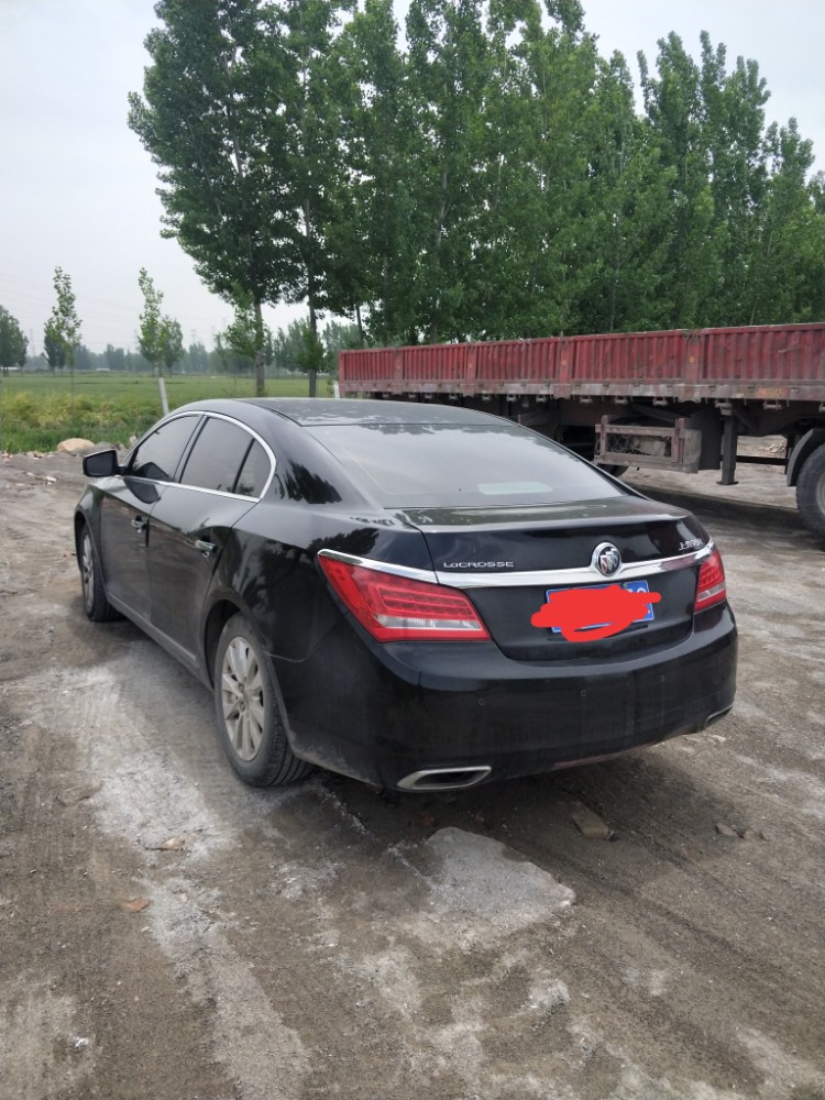 徐州15年别克君越5