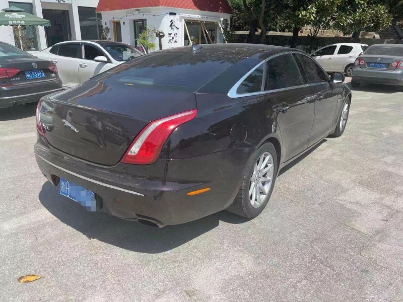 東營13年捷豹XJ3