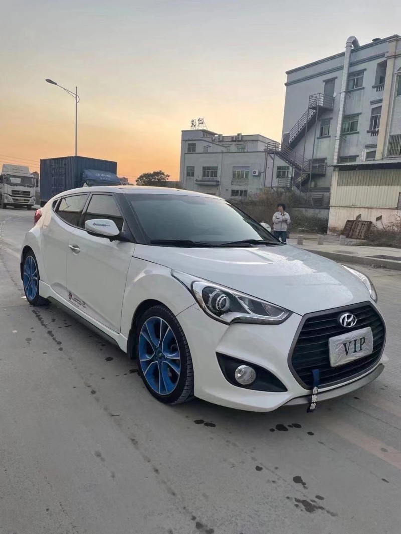 东莞抵押车17年现代飞思出售