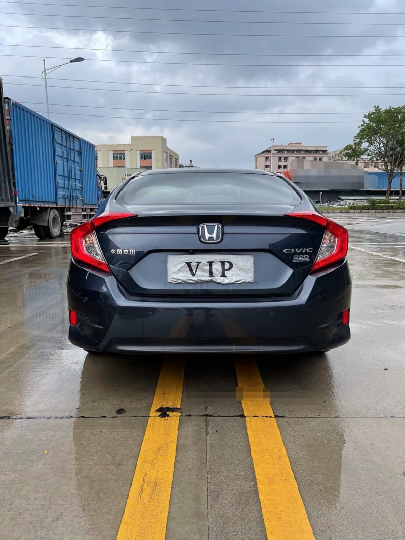 东莞17年本田思域5