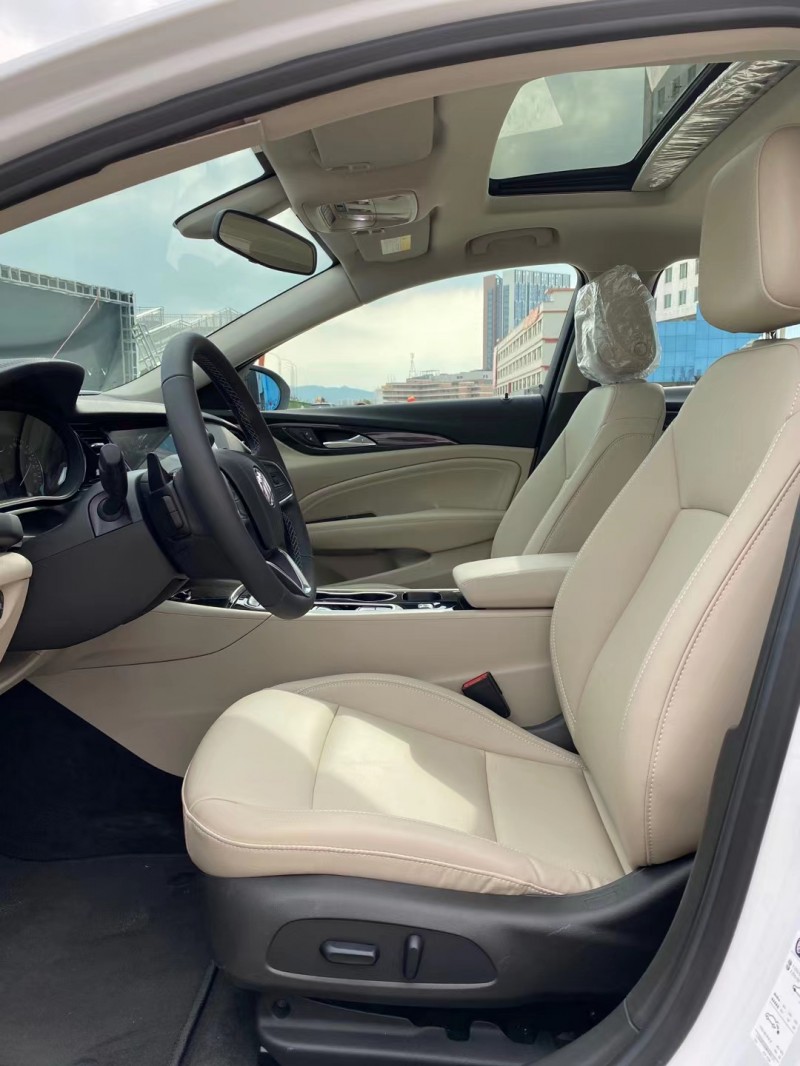 广州20年别克君威4