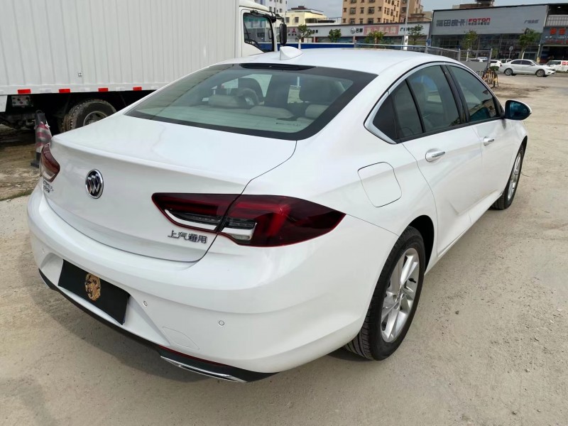 广州20年别克君威9