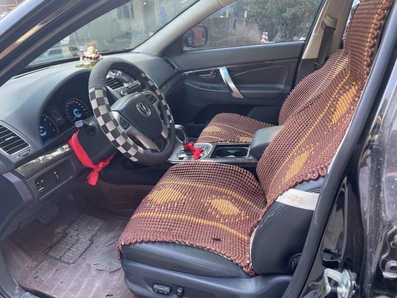 成都15年长安汽车睿骋3