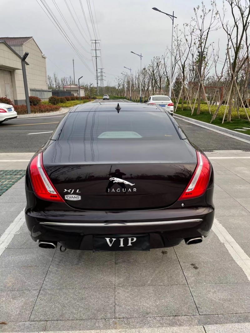 徐州13年捷豹XJ9