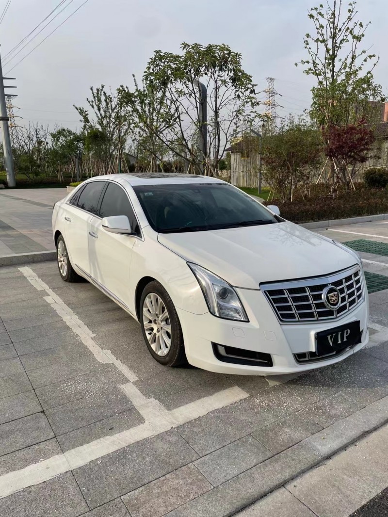 徐州14年凯迪拉克XTS2