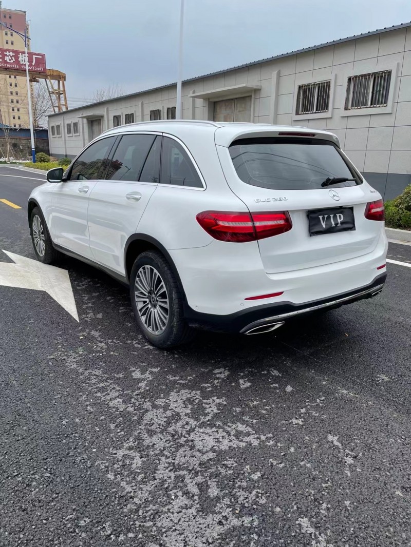 徐州17年奔驰GLC7