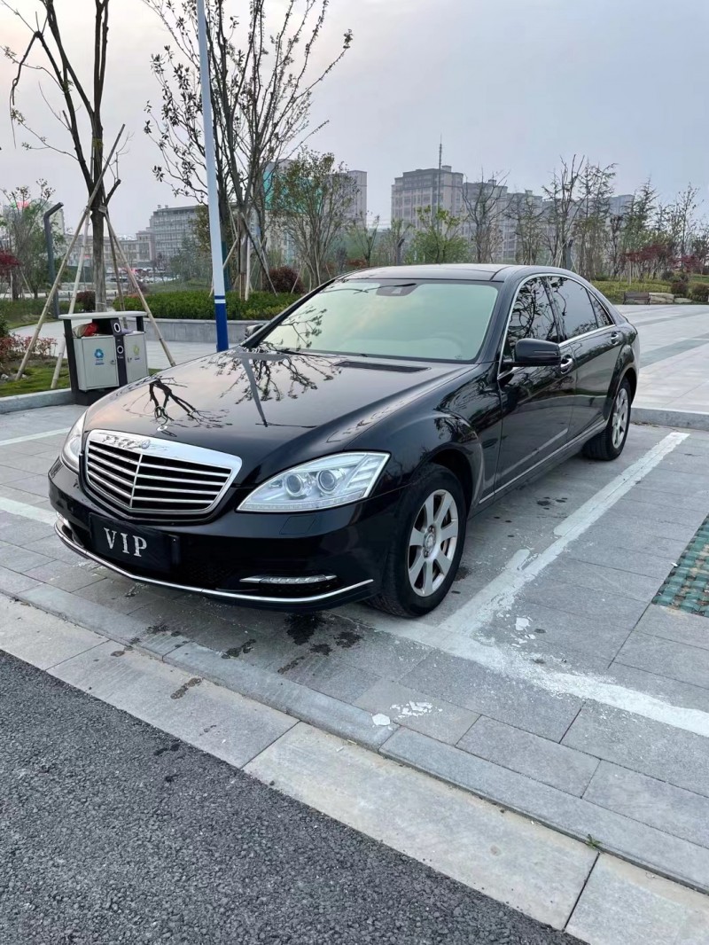 徐州12年奔驰S8